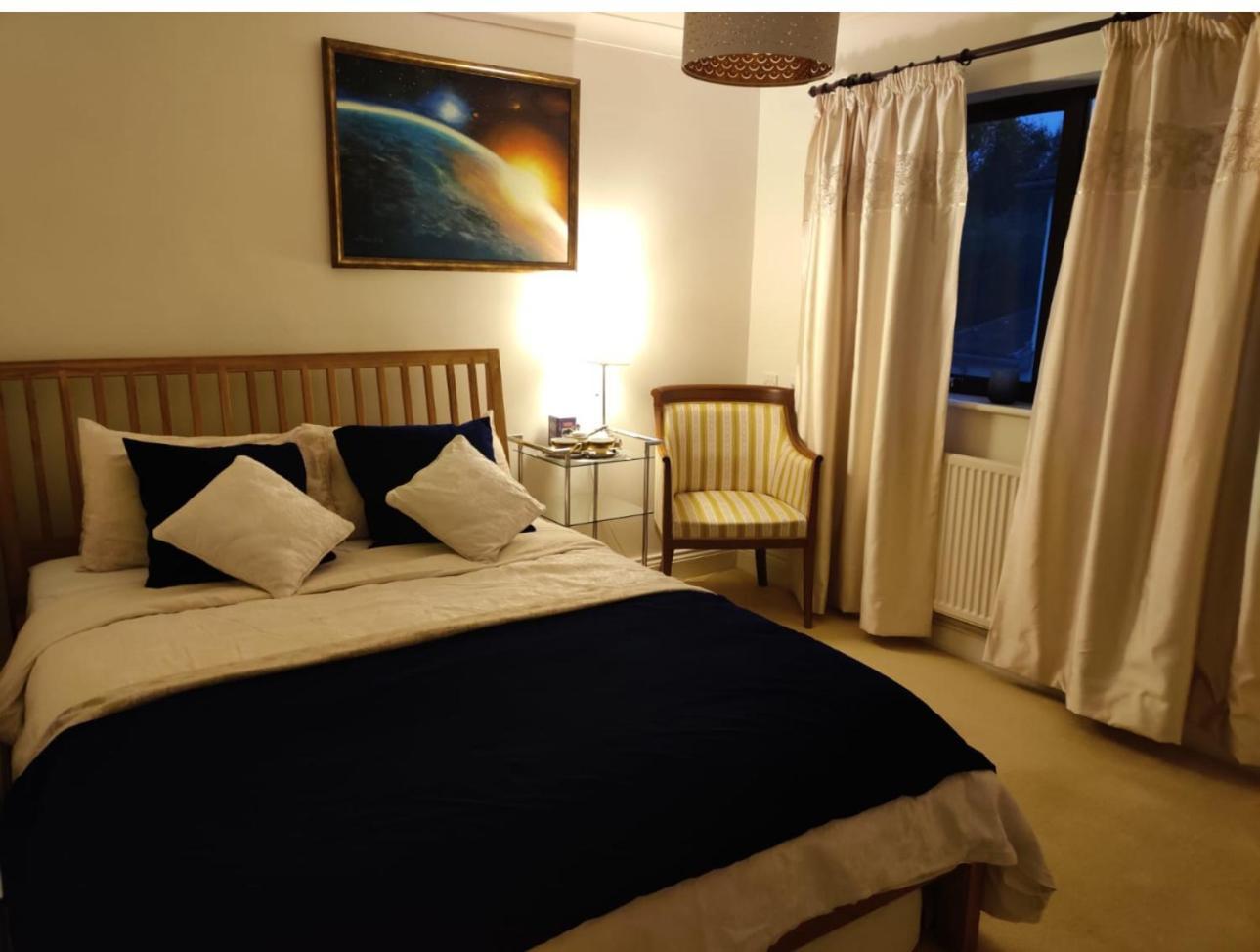 Lovely Private Room With Bathroom Stowey Экстерьер фото